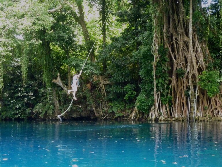 Matevulu Blue Hole, Vanuatu
